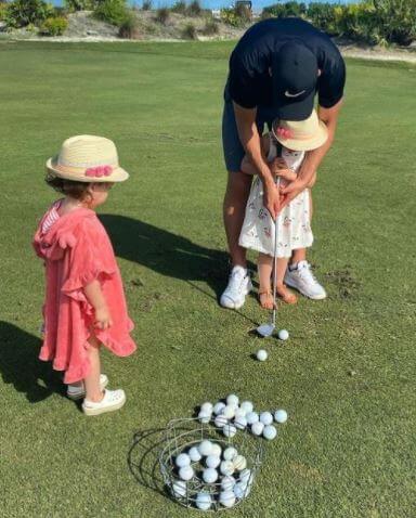 Pat Kane son Harry Kane and granddaughters.